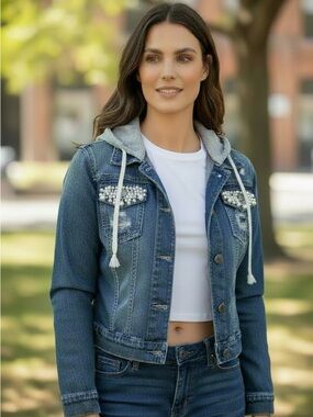 “New Jeans” women’s Jean Jacket